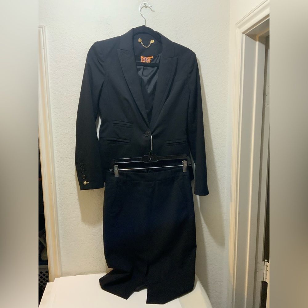 NWOT TORY BURCH Womens 1 Button Suit Blazer  skirt Black Wool spandex size 0
